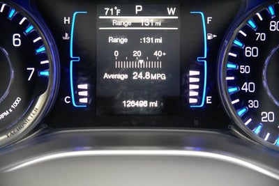 2016 Chrysler 200 LX
