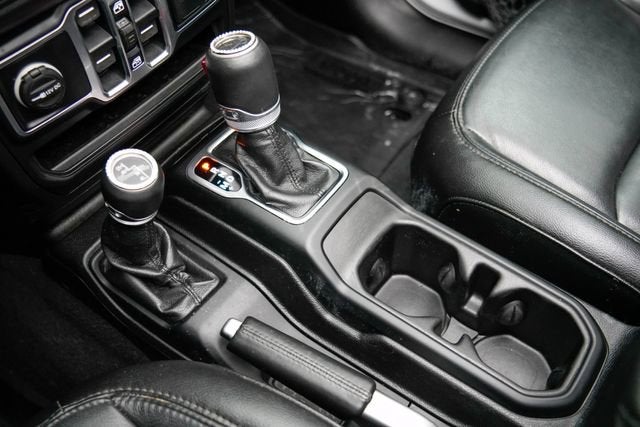 2019 Jeep Wrangler Unlimited Sahara Altitude 4x4