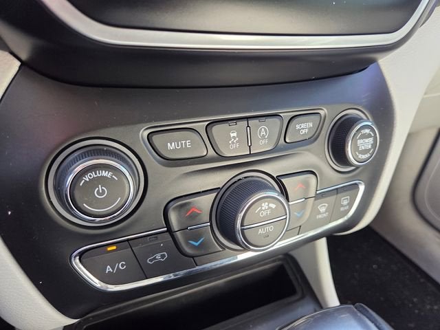 2021 Jeep Cherokee Latitude Lux 4x4