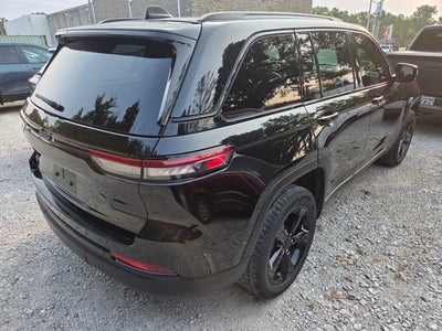 2023 Jeep Grand Cherokee Altitude 4x4