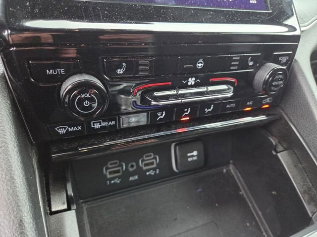 2024 Jeep Grand Cherokee L Altitude 4x4