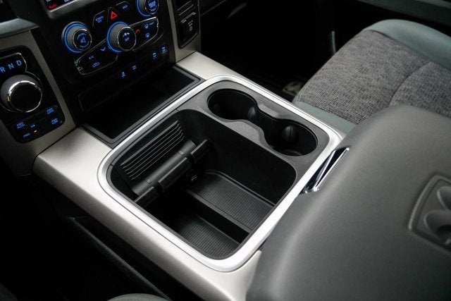 2018 RAM 1500 Big Horn Crew Cab 4x4 5'7" Box