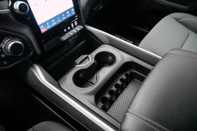 2024 RAM 1500 Big Horn Crew Cab 4x4 5'7" Box