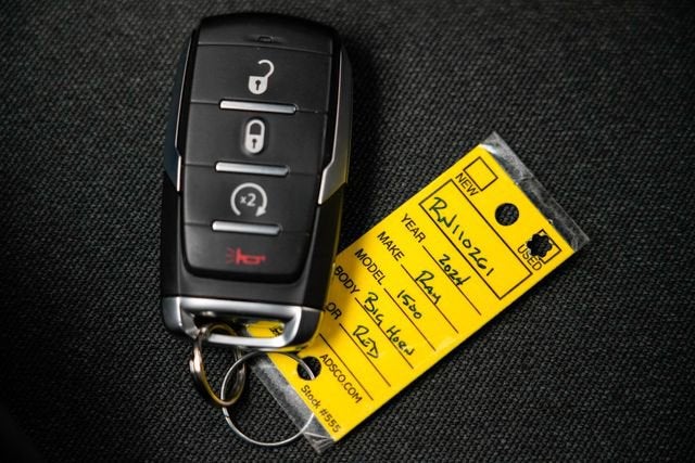 2024 RAM 1500 Big Horn Crew Cab 4x4 5'7" Box