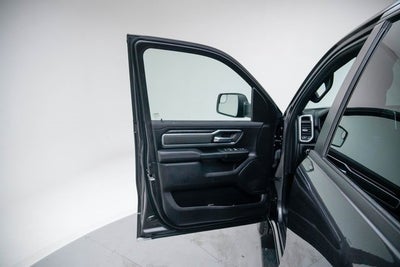 2022 RAM 1500 Big Horn Crew Cab 4x4 5'7" Box
