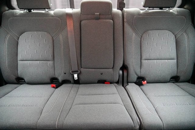 2022 RAM 1500 Big Horn Crew Cab 4x4 5'7" Box