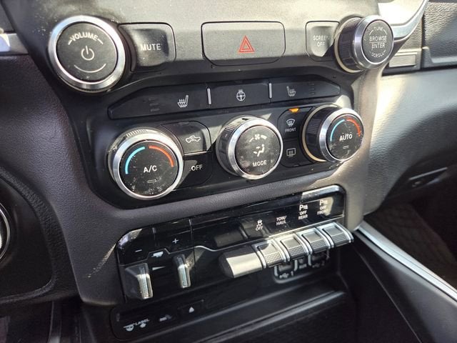 2019 RAM 1500 Big Horn/Lone Star Crew Cab 4x4 5'7" Box