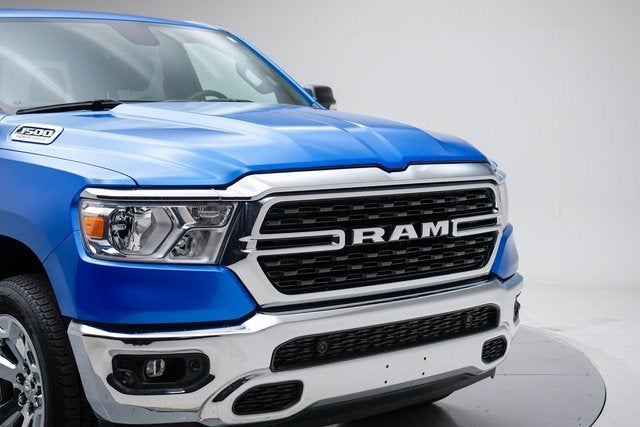 2022 RAM 1500 Big Horn Crew Cab 4x4 5'7" Box