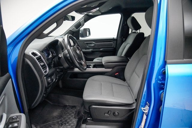 2022 RAM 1500 Big Horn Crew Cab 4x4 5'7" Box