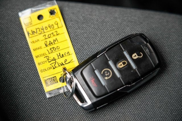 2022 RAM 1500 Big Horn Crew Cab 4x4 5'7" Box