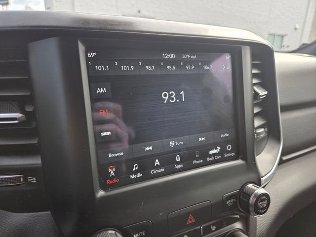 2019 RAM 1500 Big Horn/Lone Star Crew Cab 4x4 5'7" Box