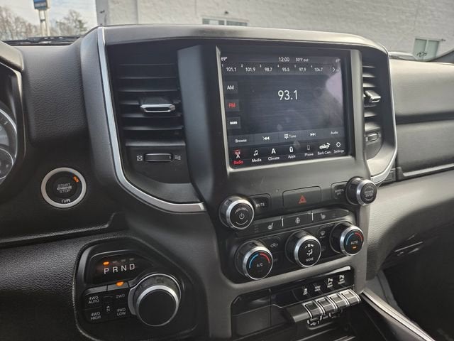 2019 RAM 1500 Big Horn/Lone Star Crew Cab 4x4 5'7" Box