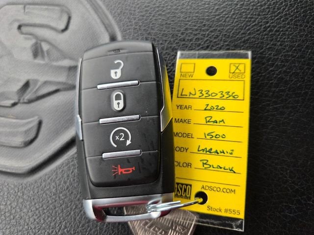 2020 RAM 1500 Laramie Crew Cab 4x4 5'7" Box
