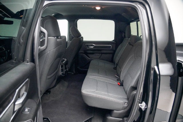 2023 RAM 1500 Big Horn Crew Cab 4x4 6'4" Box