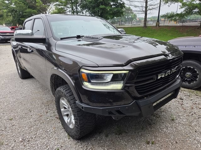 2019 RAM 1500 Laramie Crew Cab 4x4 6'4" Box