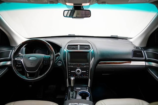 2016 Ford Explorer Platinum