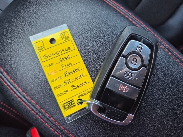 2025 Ford Escape ST-Line