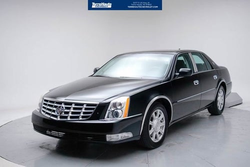 2011 Cadillac DTS Base