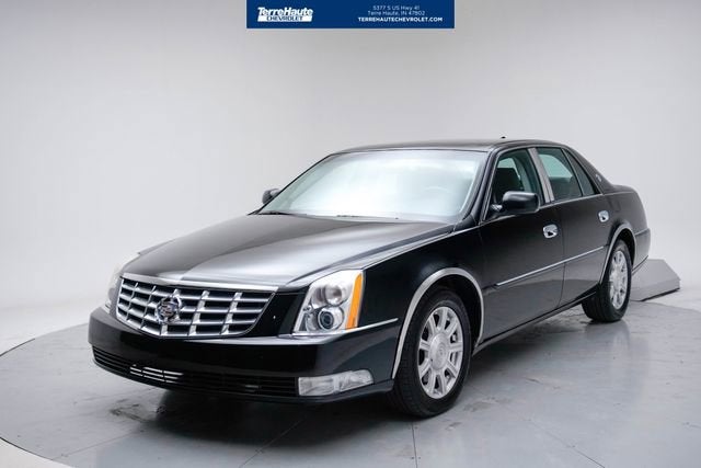 2011 Cadillac DTS Base