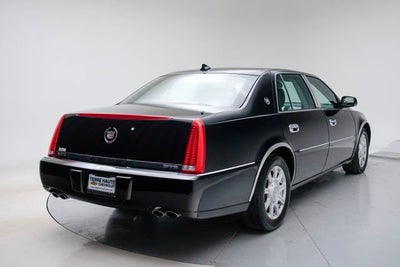 2011 Cadillac DTS Base