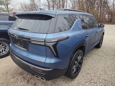 2025 Chevrolet Traverse RS
