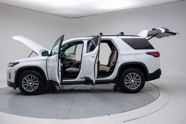 2022 Chevrolet Traverse LT Leather