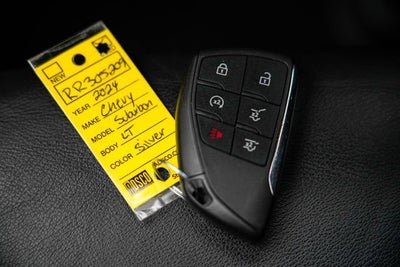 2024 Chevrolet Suburban LT