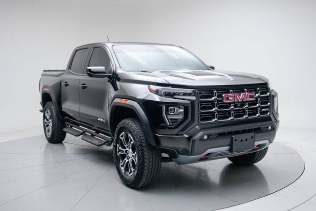 2024 GMC Canyon AT4