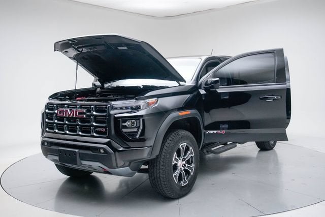 2024 GMC Canyon AT4