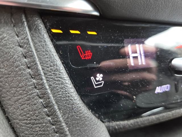 2017 Cadillac XT5 Platinum AWD