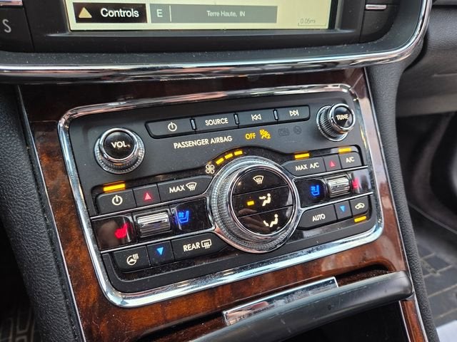 2018 Lincoln Continental Select