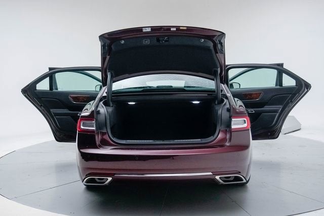 2018 Lincoln Continental Select