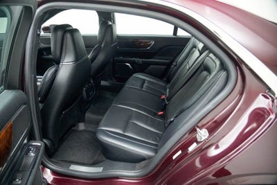 2018 Lincoln Continental Select