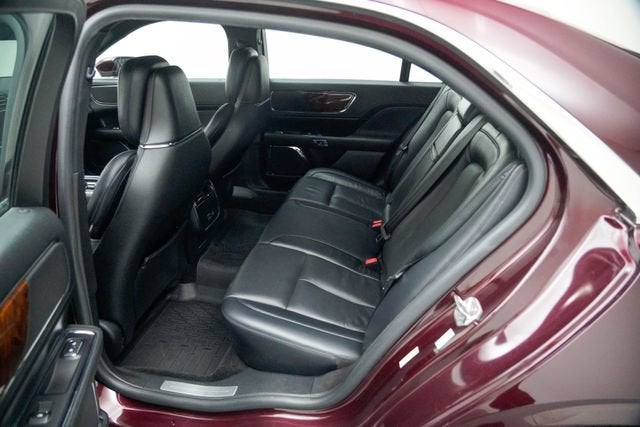 2018 Lincoln Continental Select