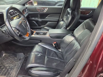2018 Lincoln Continental Select