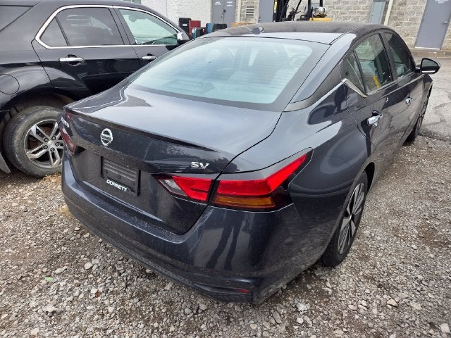 2022 Nissan Altima SV FWD