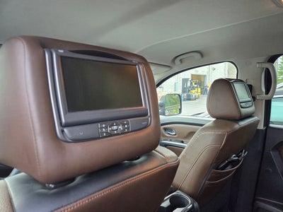 2017 Nissan TITAN XD Platinum Reserve Diesel