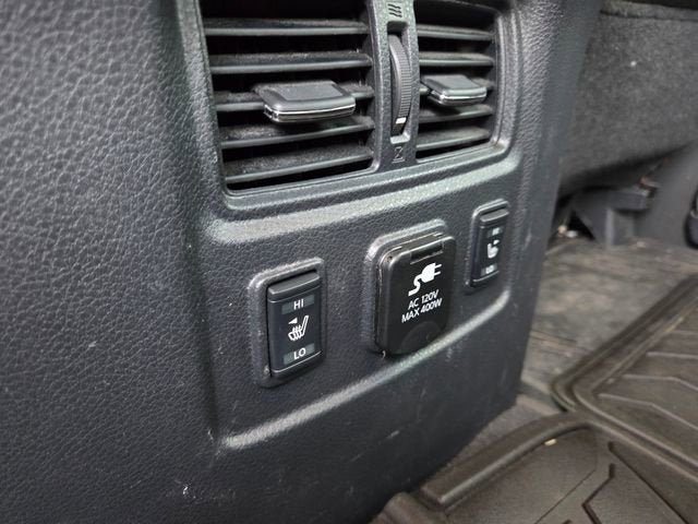 2017 Nissan TITAN XD Platinum Reserve Diesel