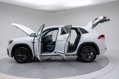 2021 Volkswagen Atlas Cross Sport 3.6L V6 SE w/Technology R-Line