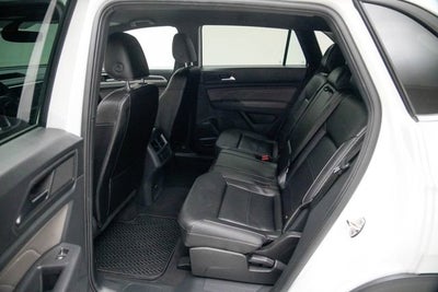 2021 Volkswagen Atlas Cross Sport 3.6L V6 SE w/Technology R-Line