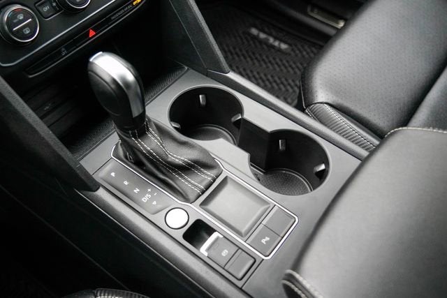 2021 Volkswagen Atlas Cross Sport 3.6L V6 SE w/Technology R-Line