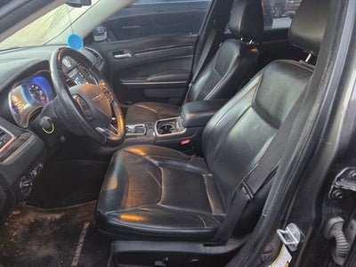 2017 Chrysler 300C 300C