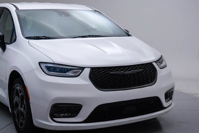2024 Chrysler Pacifica Hybrid S Appearance Pkg