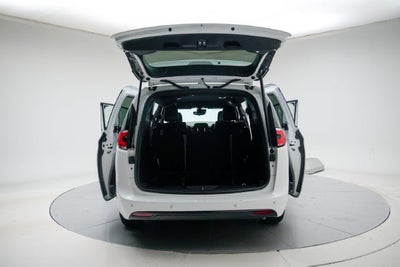 2024 Chrysler Pacifica Hybrid S Appearance Pkg