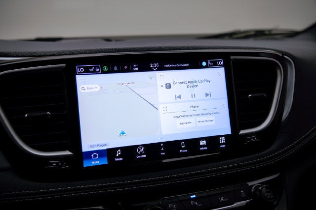 2024 Chrysler Pacifica Hybrid S Appearance Pkg