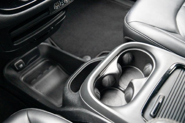2024 Chrysler Pacifica Hybrid S Appearance Pkg