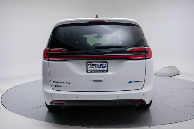 2024 Chrysler Pacifica Hybrid S Appearance Pkg