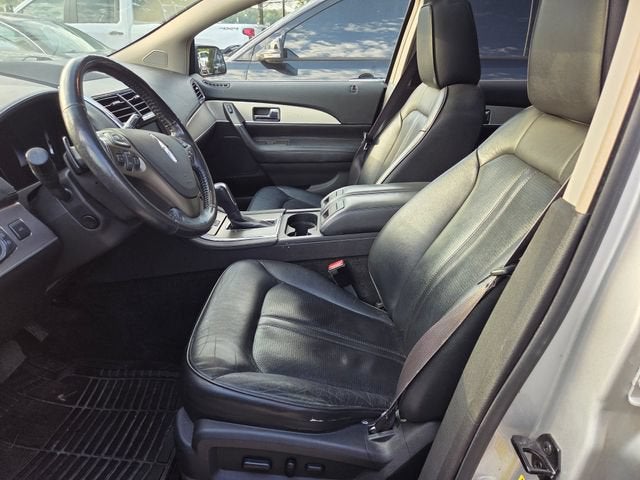 2013 Lincoln MKX Base