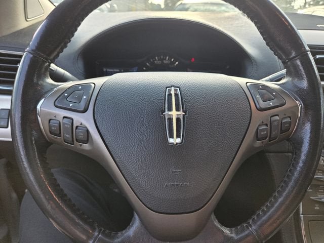 2013 Lincoln MKX Base