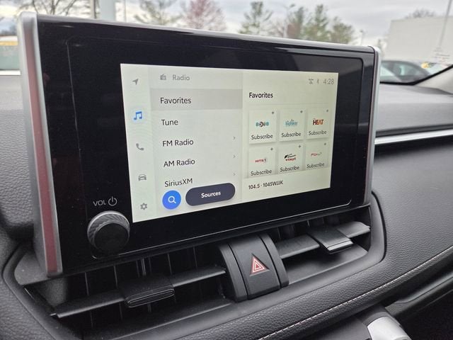 2025 Toyota RAV4 XLE